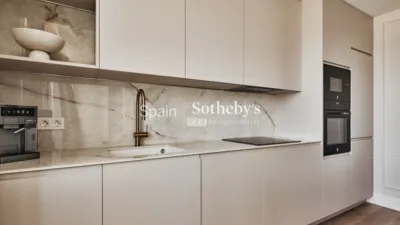Flat for sale on Calle del Marqués de Mondéjar photo 16