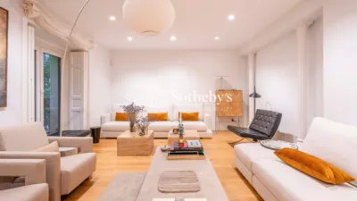 Apartment on Juan de Mena Street photo 2