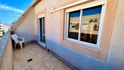 Apartment in Torrevieja photo 10