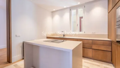 Apartment on Calle de Valverde photo 19