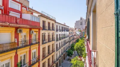 Apartment on Calle de Valverde photo 55