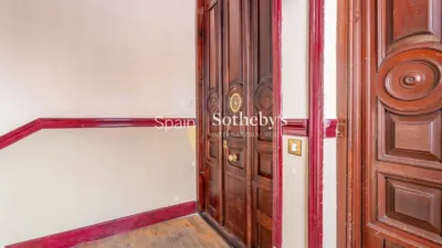 Apartment on Calle de Valverde photo 53
