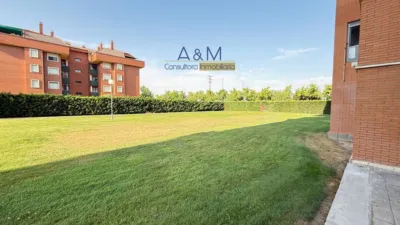 Penthouse on Calle de la Tierra de Soria photo 36