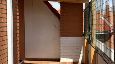 Penthouse on Calle de la Tierra de Soria photo 15