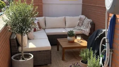 Penthouse on Calle de la Tierra de Soria photo 13