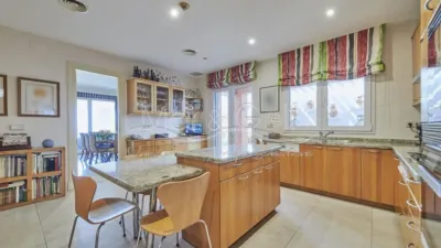 Chalet on Avenida de la Costa Blanca, 46 photo 16