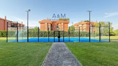 Penthouse on Calle de la Tierra de Soria photo 8