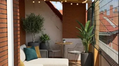 Penthouse on Calle de la Tierra de Soria photo 16