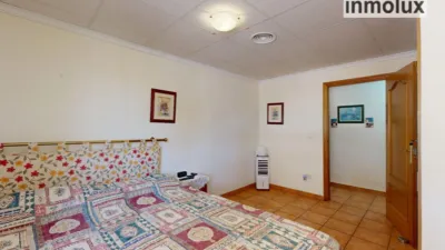 Chalet on Calle del Jardiel Poncela photo 11