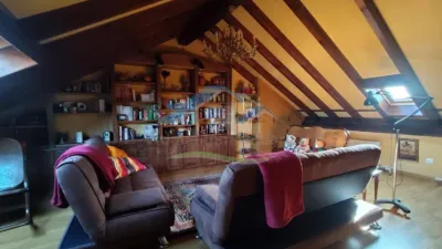 Chalet en San Miguel del Camino photo 5