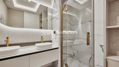 Apartment on Calle de Ibiza photo 26