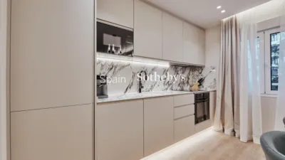 Apartment on Calle del Alcalde Sáinz de Baranda photo 9