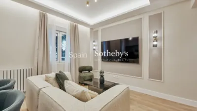 Apartment on Calle del Alcalde Sáinz de Baranda photo 4