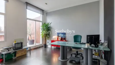 Apartment on Tracia Street photo 8