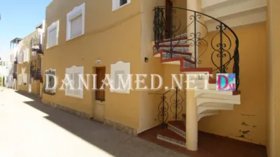 Apartment in Deveses Playa photo 17