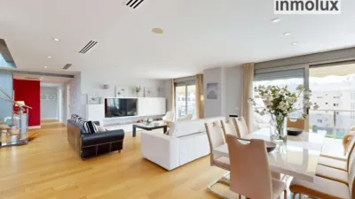 Duplex Penthouse on Carrer de Tarragona photo 8