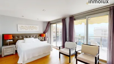 Duplex Penthouse on Carrer de Tarragona photo 27