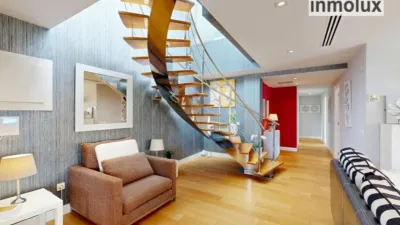 Duplex Penthouse on Carrer de Tarragona photo 21