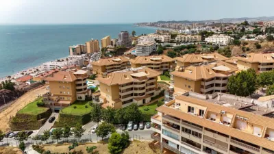 Top-floor apartment in Carvajal photo 29