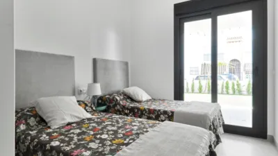 Apartment on Calle Urbano Arregui, 29 photo 30