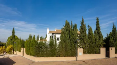 Chalet on Paseo de El Garrobico, No. 14 photo 25