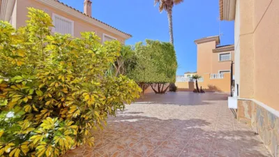 Chalet on Carrer de la Rosa, 40 photo 5