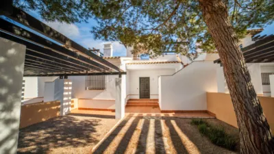 Terraced house at Paseo de El Garrobico, No. 14 photo 4
