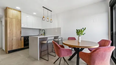 Apartment on Calle de la Isla de San Miguel, 102 photo 8