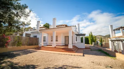 Terraced house at Paseo de El Garrobico, No. 14 photo 3
