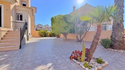 Chalet on Carrer de la Rosa, 40 photo 3