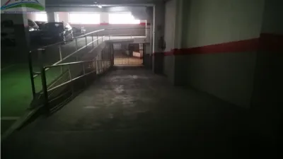 Garaje en alquiler en Ensanche - Vista 3