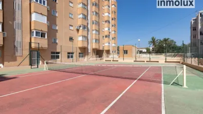 Piso en Avenida de la Almadrava photo 22