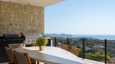 Apartment in La Fustera photo 7