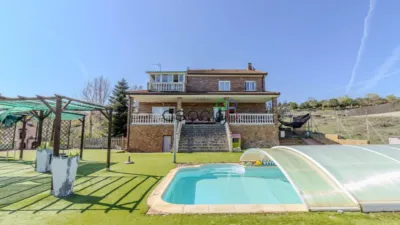 Chalet in Cabanillas del Campo photo 26