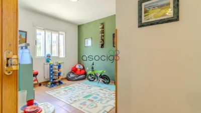 Chalet in Cabanillas del Campo photo 14