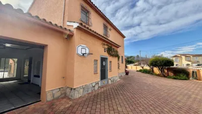 Property in Pedreguer photo 8