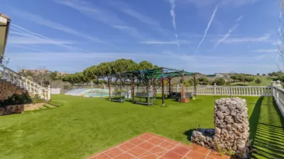 Chalet in Cabanillas del Campo photo 23