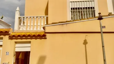 Casa – Torrevieja, Urbanización Villa Vicenta, Cabo Cervera-Playa la Mata - Més