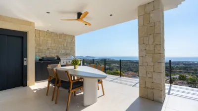 Pis – Benissa, Urbanització Cala Advocat-Bonavista, la Marina Alta - Més