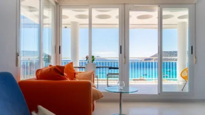 Apartment in Playa del Arenal Bol-Playa del Cantal Roig photo 2