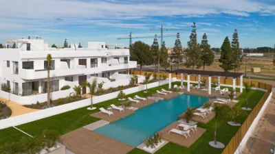 Apartment in Los Alcázares – Close to Airport, Golf Course, Countryside, Schools, Hospital & Residential Area photo 2