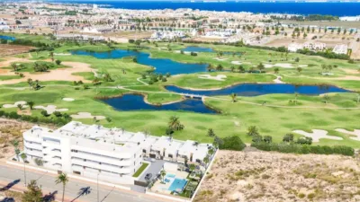 Apartment in Los Alcázares, close to the airport, golf course, countryside, schools, hospital and restaurants photo 6