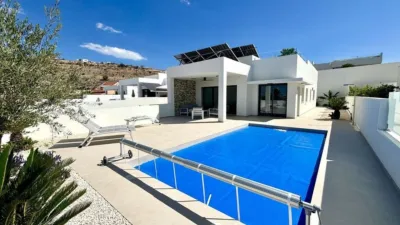 House in Cerca del Aeropuerto, Near Golf Course, Countryside, Near Schools, Hospital, Residential Area photo 8