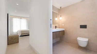 House near Restaurants, Easy Access, Residential Area, Quiet, Urbanization photo 24
