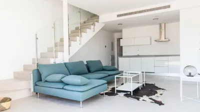 House in Villamartin, close to the airport, golf course, countryside, schools, hospital, and residential area. photo 8
