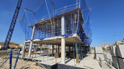 Casa en Cerca del Aeropuerto, Área Comercial, Cerca de Campo de Golf, Campo, Cerca de Escuelas, Hospital, Zo photo 7