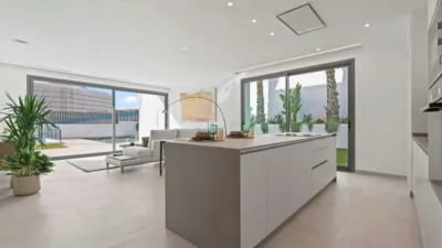 Villa in Cerca del Aeropuerto, Near Golf Course, Countryside, Close to Schools, Hospital, Residential Area photo 49