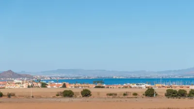 Apartment in Near the Airport, Near Golf Course, Countryside, Near Schools, Hospital, Residential Area photo 4