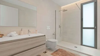 Villa in Cerca del Aeropuerto, Near Golf Course, Countryside, Close to Schools, Hospital, Residential Area photo 70