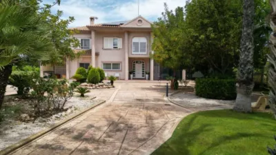 House in Cerca del Aeropuerto, Near the Centre photo 3